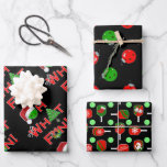 Feuille De Papier Cadeau Oh What Fun Christmas Pickleball Vert et Rouge<br><div class="desc">Oh quel plaisir il joue au pickleball pendant la saison des fêtes. Avec notre nouveau graphique de Noël de pickleball, la joie de la saison rencontre l'excitation du terrain de pickleball. Élevez votre décor, votre garde-robe et vos cadeaux avec un pickleball vert portant un casquette Père Noël, un arbre de...</div>
