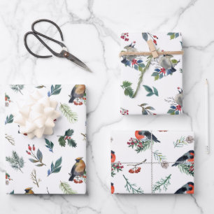 Feuille De Papier Cadeau Oiseaux d'hiver se nourrissant de baies rouges Noë