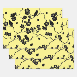 Feuille De Papier Cadeau Oiseaux sur fleurs de cerisier noir sur fond jaune