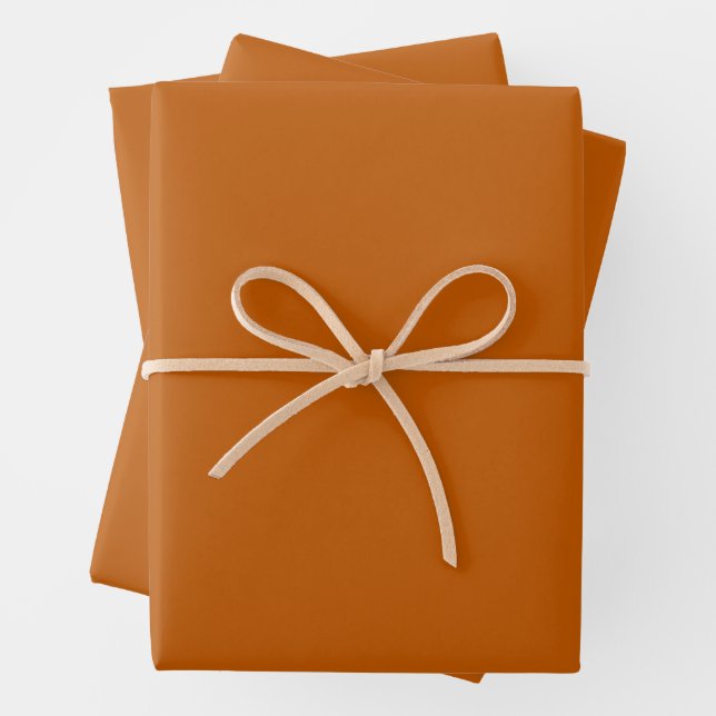 Feuille De Papier Cadeau Orange brulé (En situation)