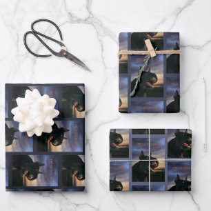 Feuille De Papier Cadeau Ouvrez si vous osez. Gros chien noir