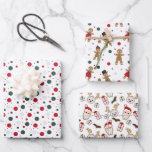 Feuille De Papier Cadeau Pain d'épices traditionnel Red Green Christmas Pèr<br><div class="desc">Fun et beau papier d'emballage feuilles avec un motif de pois rouges et verts,  les hommes de pain d'épices et le Père Noël et les cookies de rennes. Idéal pour l'emballage cadeau de vos cadeaux de vacances. Illustré et dessiné par Patricia Alvarez.</div>