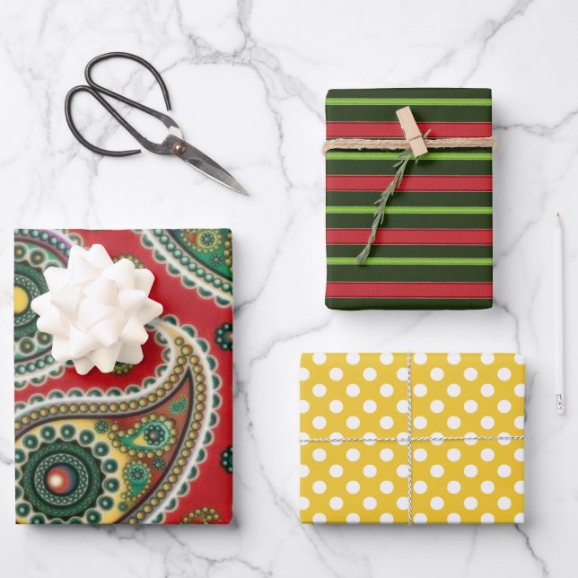 Feuille De Papier Cadeau paisley rouge et vert (Recto)
