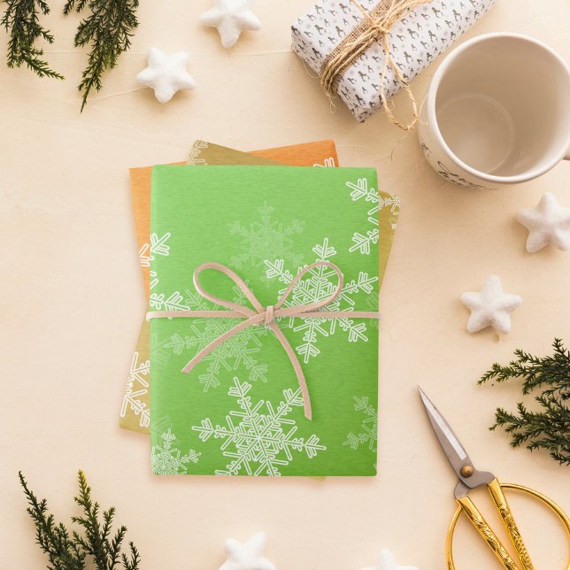 Feuille De Papier Cadeau Parties scintillant Orange Green Golden Snowflakes (Créateur téléchargé)