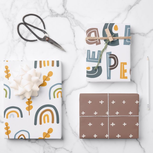 Feuille De Papier Cadeau Pastel Scandi Arbre Arc-en-ciel Texte Paix Noël (Recto)