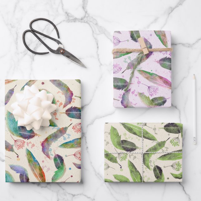 Feuille De Papier Cadeau Plumes arc-en-ciel (Recto)