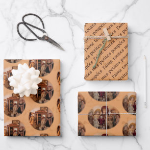 Feuille De Papier Cadeau Poupées et amis français