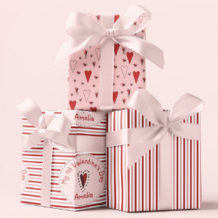 Feuille De Papier Cadeau Premier Valentines Jour Pink et Rouge Stripes & Co