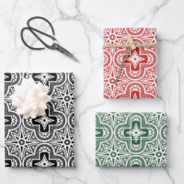 Feuille De Papier Cadeau Quatrefoil de vacances en rouge, vert et noir