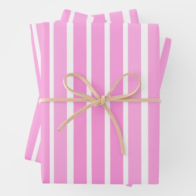 Feuille De Papier Cadeau Rayures roses et blanches  (En situation)