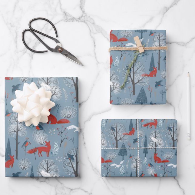 Feuille De Papier Cadeau Red Blue moderne Nordic Winter Foxes Birds Motif (Recto)