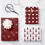 Feuille De Papier Cadeau Red Modern Christmas Trees Snowflakes Festive<br><div class="desc">Les flocons de neige des arbres de Noël modernes avec un motif d'arbres à feuillage persistant et blancs et rouges. Placés sur des arrière - plans blancs et rouges,  ces draps allient un style branché et festif pour vos cadeaux de vacances.</div>
