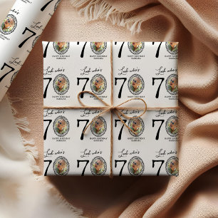 Feuille De Papier Cadeau Regarde qui a 70 ans ! Photo Joyeux anniversaire