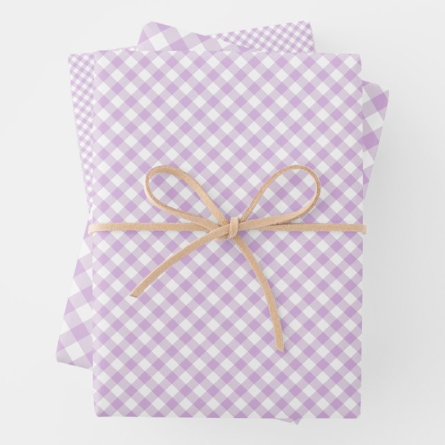 Feuille De Papier Cadeau Retro Gingham Soft Lilac (En situation)