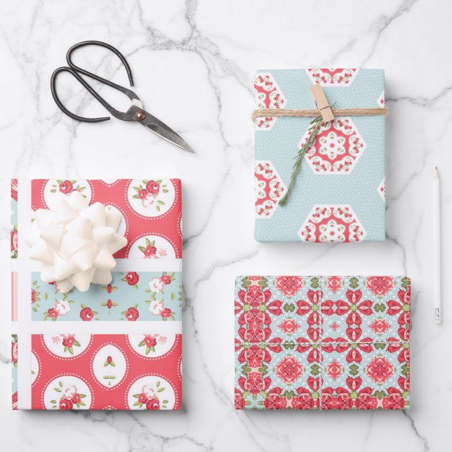 Feuille De Papier Cadeau Rose et aqua patchwork design kit cadeau (Recto)