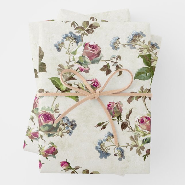 Feuille De Papier Cadeau Roses Vintages roses (En situation)