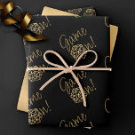 Feuille De Papier Cadeau RPG Game On | Gold Tabletop PnP Role Player Dice<br><div class="desc">JEU ON! alors choisissez votre initiative d'arme et de rouleau... Les papiers d'emballage RPG geek chic de nouveauté sont également parfaits pour les découpage de meubles éphémères do-it-yourself ou les projets de déco maison bricolage. Parfait pour n'importe quel vieux stylo/crayon et papier de l'école (PnP) joueur d'imaginaire avec un dice...</div>