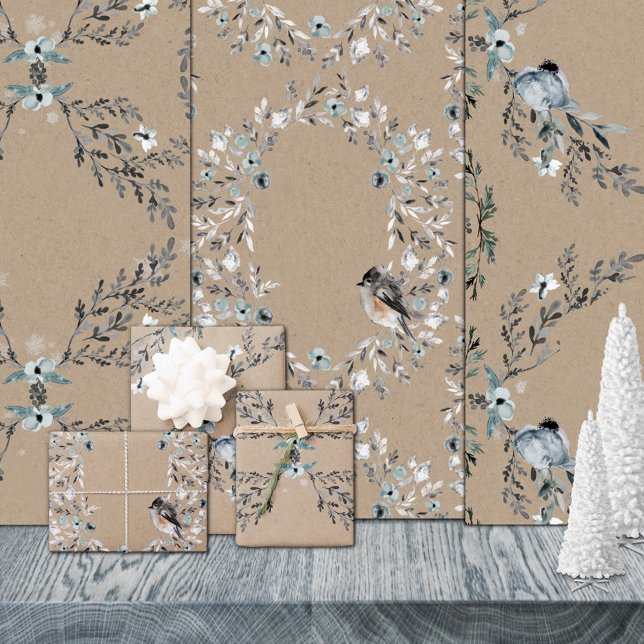 Feuille De Papier Cadeau Rustique Kraft Dusty Blue Winter Florals & Birds (Rustic Kraft Dusty Blue Winter Florals & Birds Christmas Holiday Gift Wrapping Paper Sheets Trio)