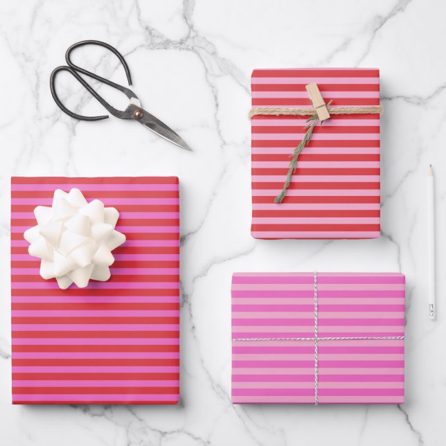Feuille De Papier Cadeau Saint-Valentin Rayures Roses et Rouges (Recto)
