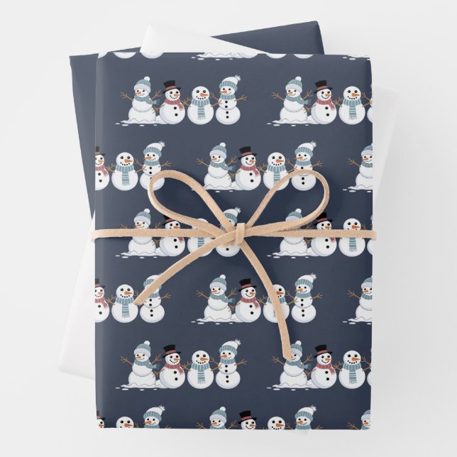 Feuille De Papier Cadeau Saison de Noël Snowmen Row Xmas (En situation)