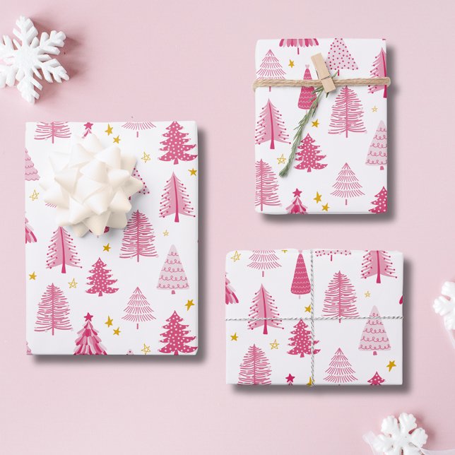 Feuille De Papier Cadeau Sapin de Noël rose pour les Fêtes (Christmas Holiday Pink Christmas tree pattern wrapping paper, winter woodland forest.)