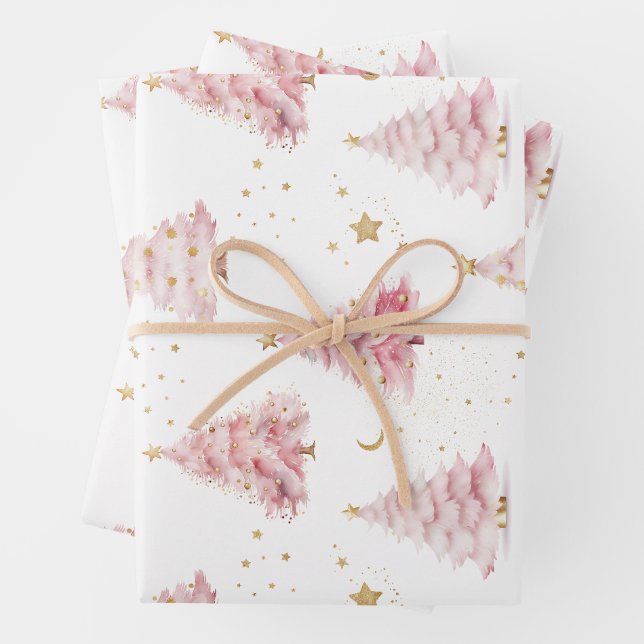 Feuille De Papier Cadeau Sapins de Noël roses (En situation)