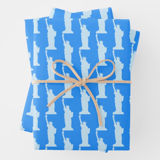 Feuille De Papier Cadeau Statue de la Liberté Motif Élégant Bleu New York (En situation)