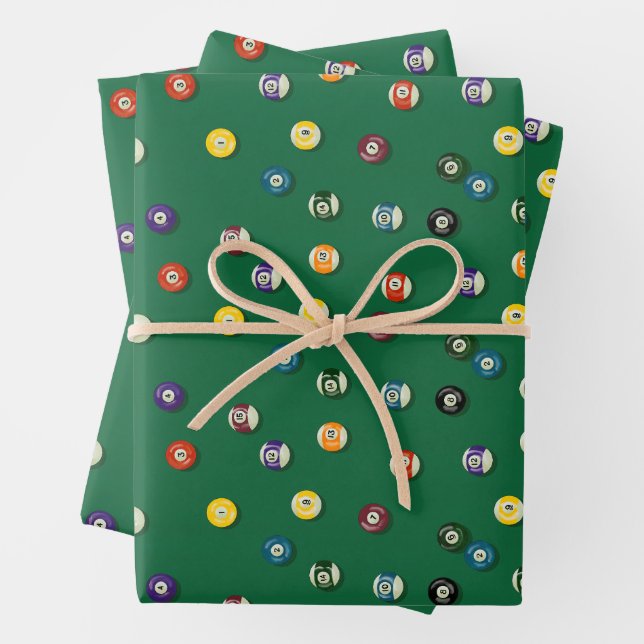 Feuille De Papier Cadeau Table de billard pour soirée de jeu d'anniversaire (En situation)