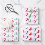 Feuille De Papier Cadeau Typographie de Christmas Joy<br><div class="desc">Design de typographie parfait pour l'enveloppement cadeau de Noël.</div>