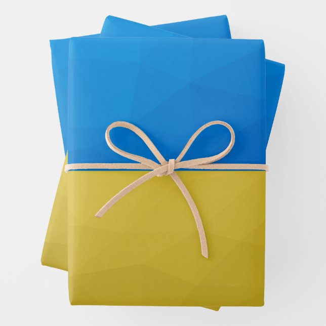 Feuille De Papier Cadeau Ukraine drapeau bleu jaune motif maillage géométri (En situation)