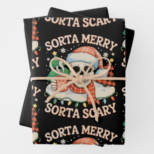 Feuille De Papier Cadeau Un peu joyeux, un peu effrayant, squelette de Noël