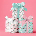 Feuille De Papier Cadeau Vaches coquette roses et Bouges de pin À feuillage<br><div class="desc">De mignons petits coquettes roses sont ornés de pignons à feuillage persistant de pin de sapin sur un trio de couleurs arrière - plans — blanc,  rose pâle et vert pâle.</div>
