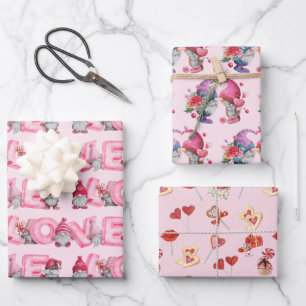 Feuille De Papier Cadeau Valentine Gnomes in Love Set de 3 Designs
