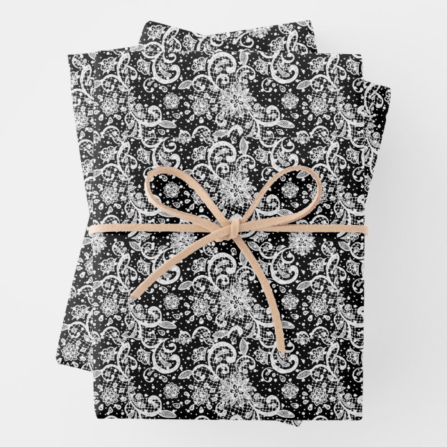 Feuille De Papier Cadeau White Lace on Black Background Pattern (En situation)