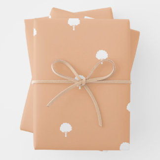 Feuille De Papier Cadeau White Trees on Light Brown Background