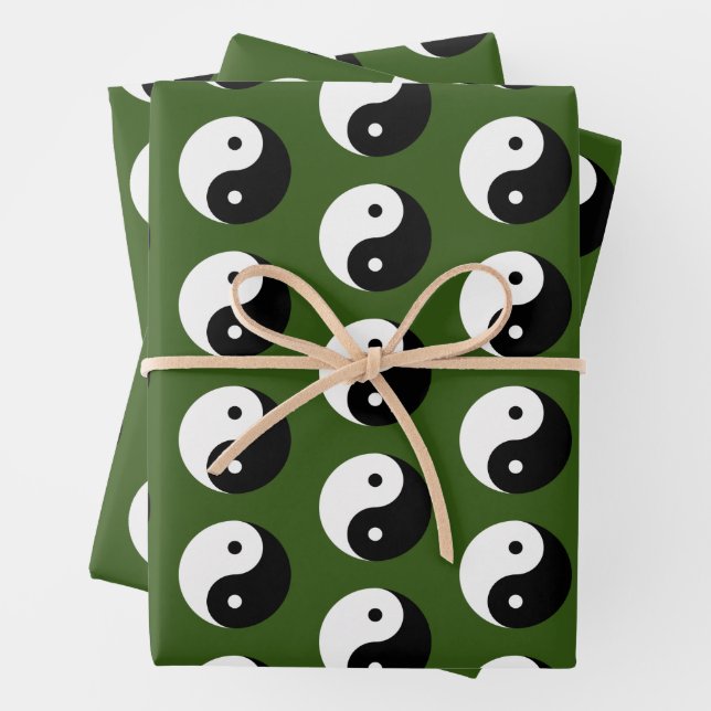Feuille De Papier Cadeau Yin et Yang (En situation)