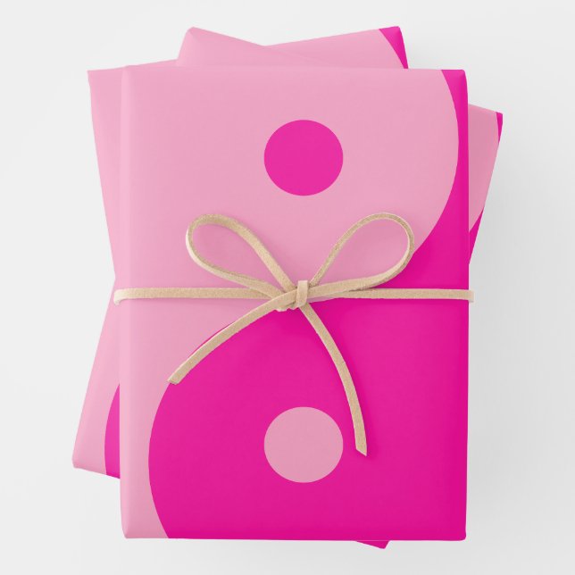 Feuille De Papier Cadeau Yin Yang rose (En situation)