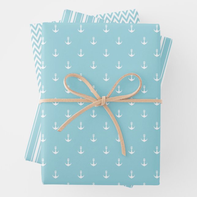 Feuille de papier d'emballage bleu marine, souple (En situation)