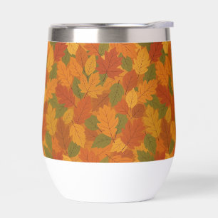 Feuilles classiques d'automne à motifs