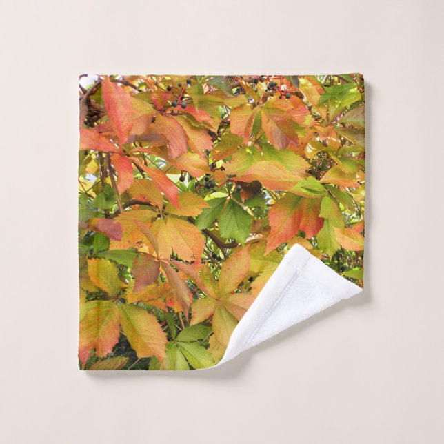 Feuilles de la vigne sauvage d'automne (Gant de toilette)