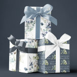 Feuilles de papier à enveloppement floral bleu-pou<br><div class="desc">Célébrez toute occasion spéciale avec ce joli set de papier d'emballage bleu poussiéreux ! Parfait pour les douches mariages de automne ou nuptiales !</div>
