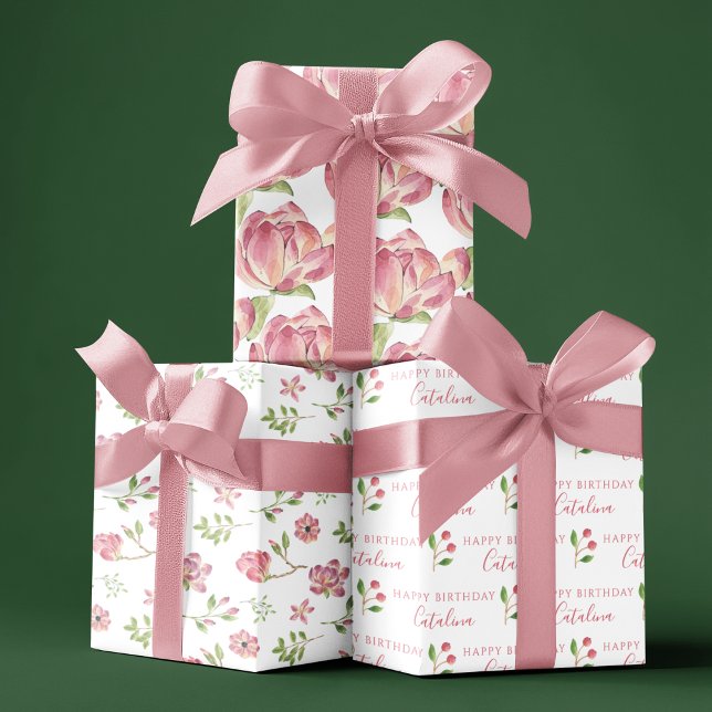 Feuilles de papier d'emballage d'anniversaire à fl (Celebrate someone special with these personalized wrapping paper sheets! )