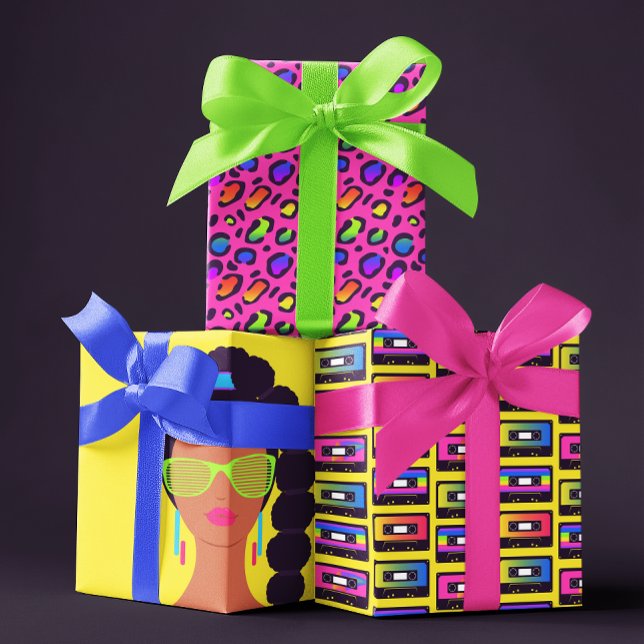Feuilles de papier d'emballage des années 1980 (Celebrate a special 1980's birthday with these bright colored wrapping paper sheets! )