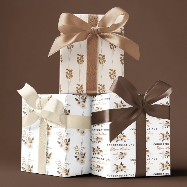 Feuilles de papier d'emballage pour félicitations  (Congratulate a special couple with these personalized wrapping paper sheets! )