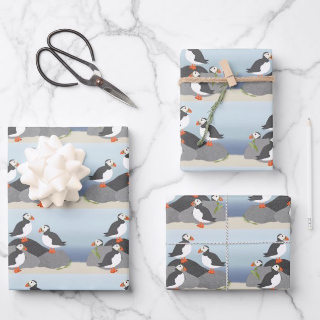 Feuilles de papier enveloppant de pouffins (Recto)