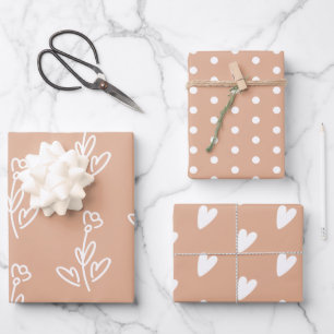 Feuilles en papier à motif de coeur fleuri beige