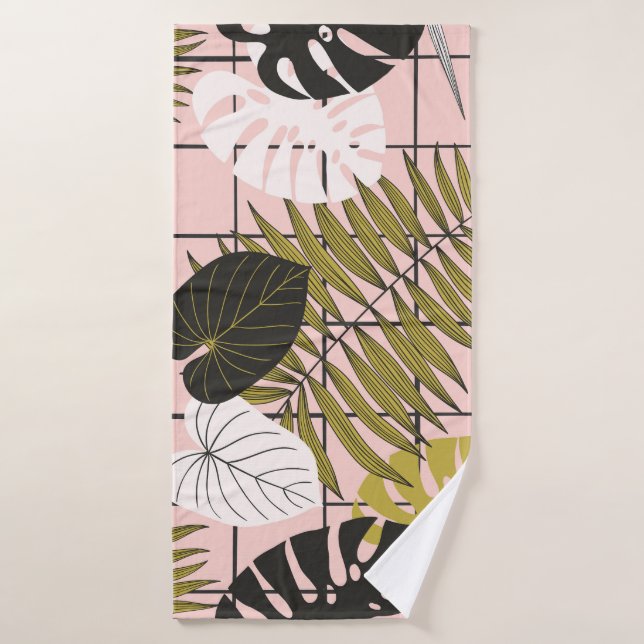Feuilles tropicaux, fleurs, motif peint à la main. (Serviette de bain)