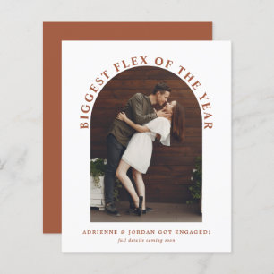 Fiançailles photo Budget Terracotta Arch