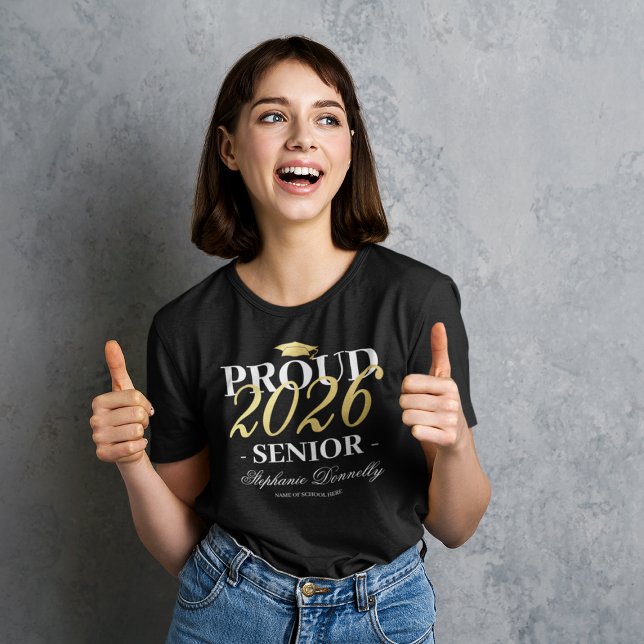 Fier T-shirt 2025 Senior Graduate (Créateur téléchargé)