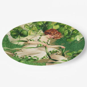 Fille de la Saint-Patrick assiette en carton